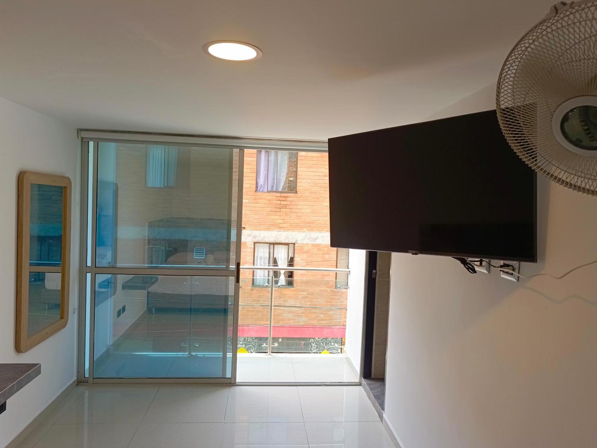 Hotel Buenos Aires Central Medellín Extérieur photo