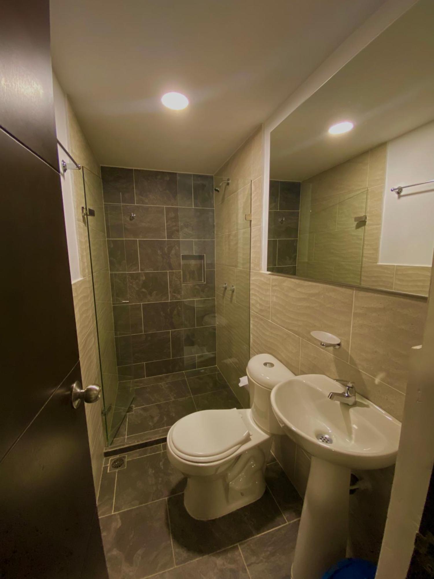 Hotel Buenos Aires Central Medellín Extérieur photo